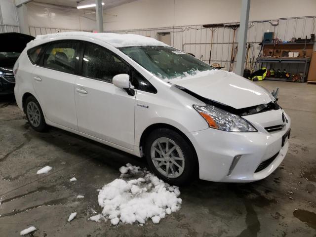 Photo 4 from auction – 2014 TOYOTA PRIUS V with VIN JTDZN3EU1E3337935