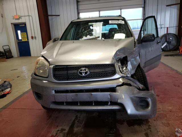 Photo 11 from auction – 2005 TOYOTA RAV4 with VIN JTEHD20V056041761