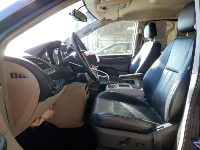 Photo 7 from auction – 2016 CHRYSLER TOWN & COU with VIN 2C4RC1BG8GR103827