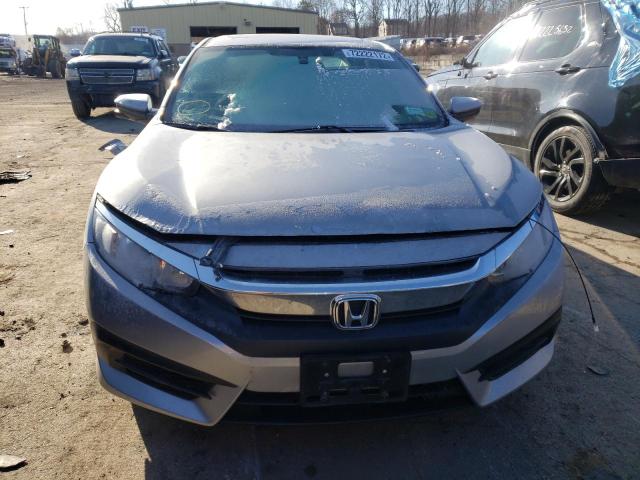 Foto 5 de la subasta – 2017 HONDA CIVIC EX con VIN 19XFC2F71HE233387