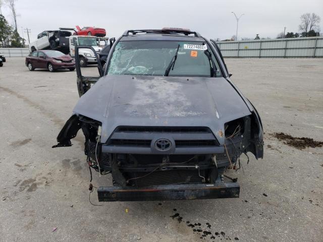 Photo 5 from auction – 2004 TOYOTA 4RUNNER SR with VIN JTEZU14RX40040369