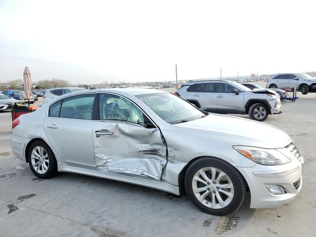 Photo 4 from auction – 2013 HYUNDAI GENESIS 3. with VIN KMHGC4DD3DU258131