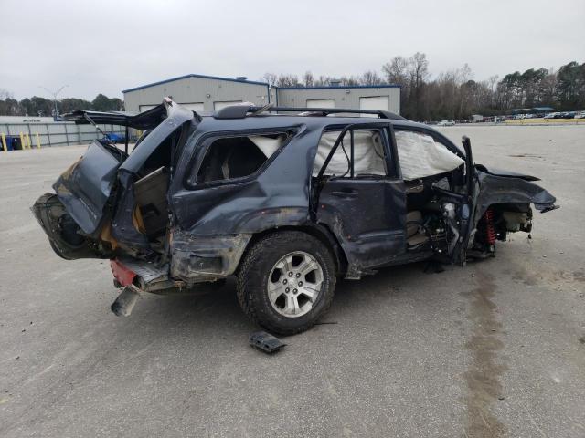 Photo 3 from auction – 2004 TOYOTA 4RUNNER SR with VIN JTEZU14RX40040369