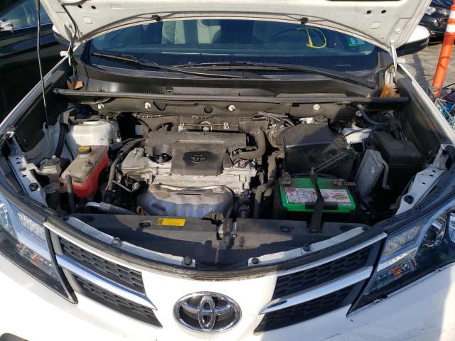 Photo 12 from auction – 2015 TOYOTA RAV4 XLE with VIN 2T3RFREVXFW310093