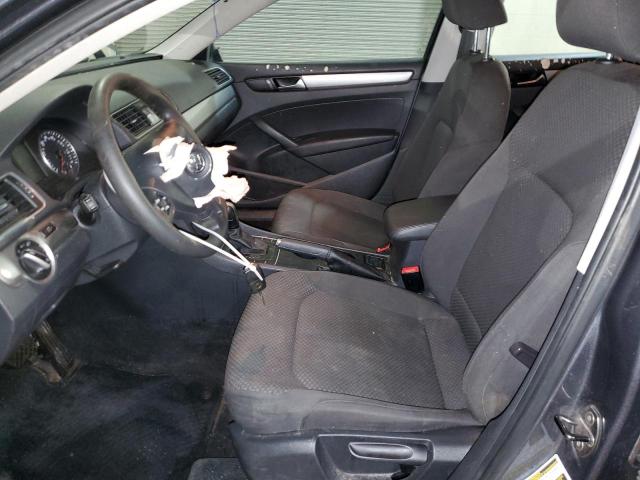 Photo 7 from auction – 2013 VOLKSWAGEN PASSAT S with VIN 1VWAP7A35DC048984