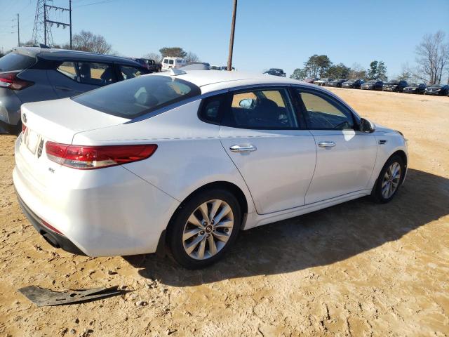 Photo 3 from auction – 2016 KIA OPTIMA EX with VIN 5XXGU4L38GG094704