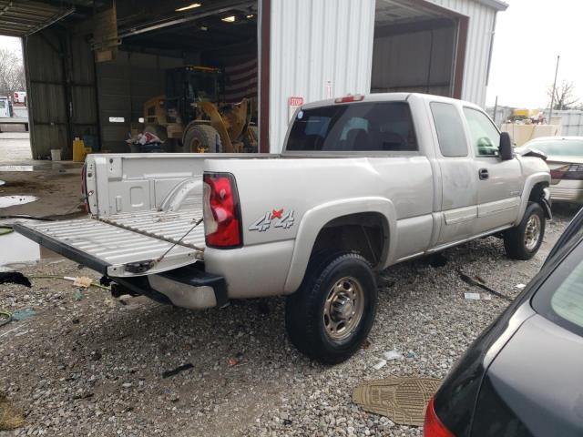 Photo 3 from auction – 2004 CHEVROLET SILVERADO with VIN 1GCHK29U04E334262