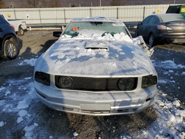 Photo 5 from auction – 2005 FORD MUSTANG with VIN 1ZVFT80N555253544