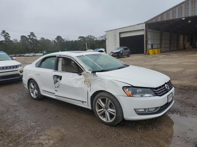 Photo 4 from auction – 2014 VOLKSWAGEN PASSAT SEL with VIN 1VWCS7A34EC025446