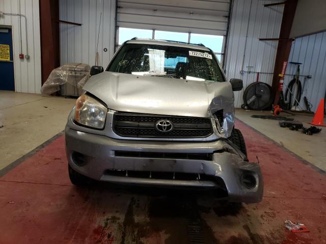 Photo 5 from auction – 2005 TOYOTA RAV4 with VIN JTEHD20V056041761