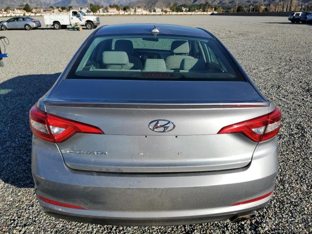 Photo 6 from auction – 2017 HYUNDAI SONATA SE with VIN 5NPE24AF7HH490879