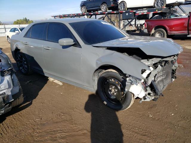 Photo 4 from auction – 2017 CHRYSLER 300 S with VIN 2C3CCABG8HH635578