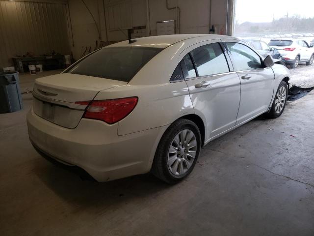 صورة رقم 3 من المزاد - 2014 CHRYSLER 200 LX مع VIN 1C3CCBAB5EN209040