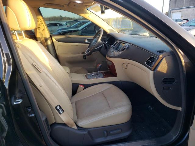 Photo 5 from auction – 2013 HYUNDAI GENESIS 3. with VIN KMHGC4DD4DU250443