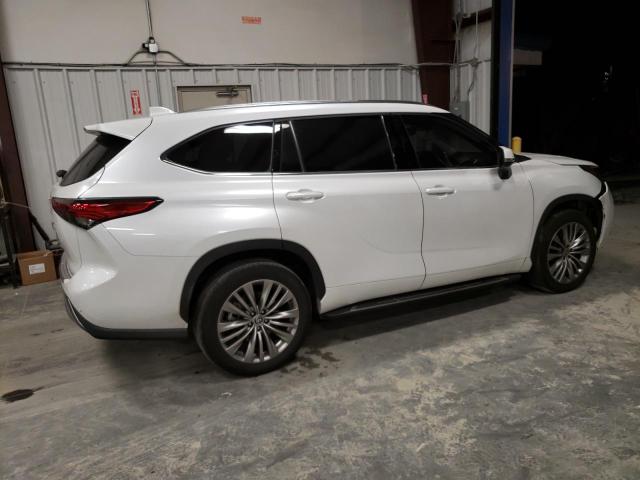Photo 3 from auction – 2022 TOYOTA HIGHLANDER with VIN 5TDFZRAH0NS095608