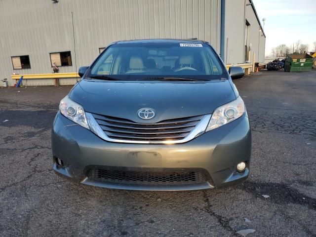 Photo 5 from auction – 2014 TOYOTA SIENNA XLE with VIN 5TDYK3DCXES452335