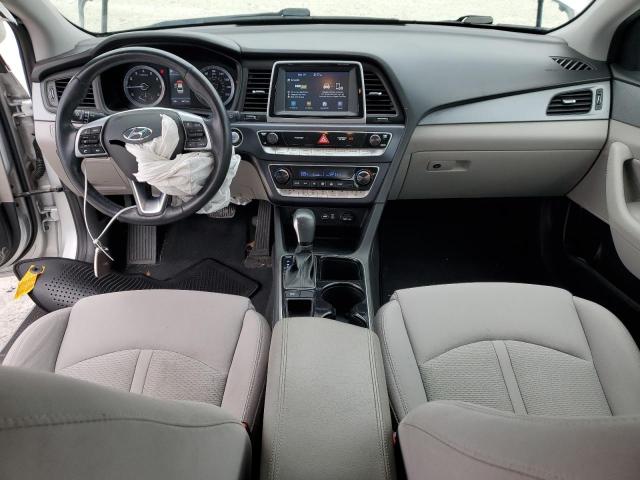 Photo 8 from auction – 2019 HYUNDAI SONATA LIM with VIN 5NPE34AF6KH739919