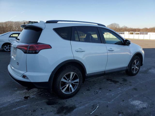 Photo 3 from auction – 2018 TOYOTA RAV4 ADVEN with VIN 2T3RFREV7JW842717