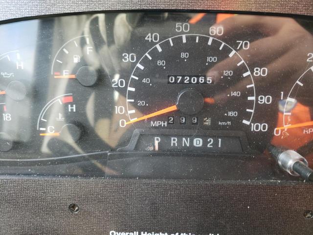 Photo 8 from auction – 2000 FORD F550 SUPER with VIN 3FCMF53S6YJA06809