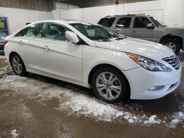 Photo 4 from auction – 2011 HYUNDAI SONATA SE with VIN 5NPEC4AC9BH072625