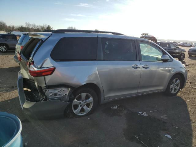 Photo 3 from auction – 2016 TOYOTA SIENNA LE with VIN 5TDKK3DC9GS697328