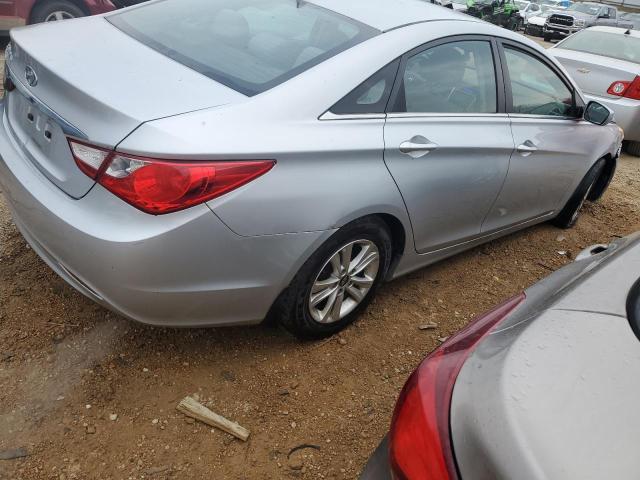 Photo 3 from auction – 2013 HYUNDAI SONATA GLS with VIN 5NPEB4AC7DH737477