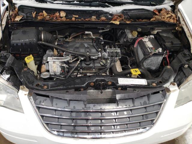 Photo 12 from auction – 2009 CHRYSLER TOWN & COU with VIN 2A8HR54119R558086