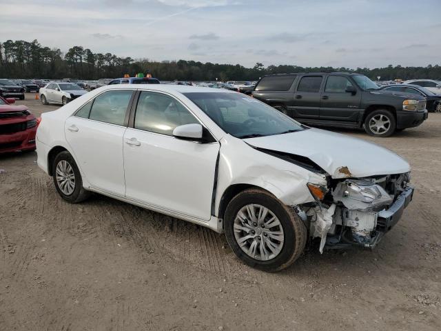 Photo 4 from auction – 2014 TOYOTA CAMRY L with VIN 4T4BF1FK2ER442060