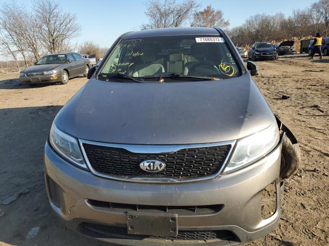 Photo 5 from auction – 2015 KIA SORENTO LX with VIN 5XYKTCA61FG615101