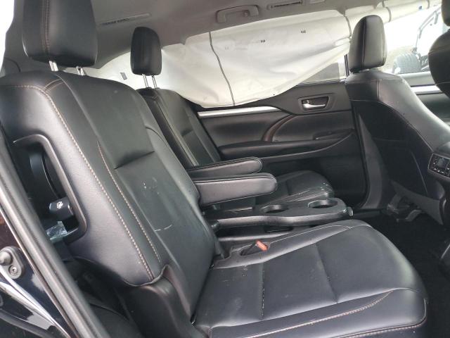 Photo 11 from auction – 2019 TOYOTA HIGHLANDER with VIN 5TDJZRFH3KS582560