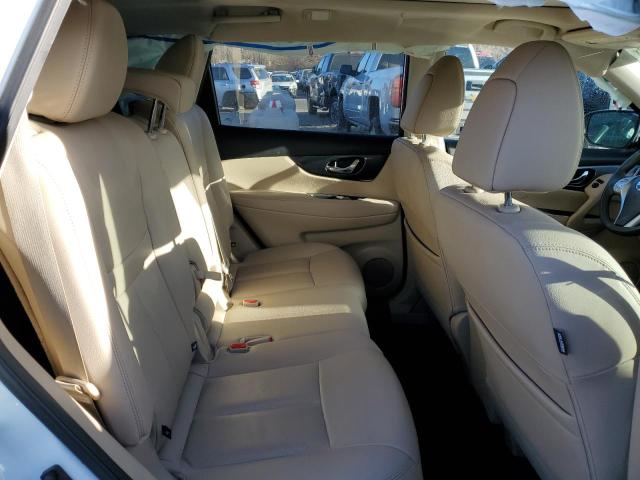 Photo 11 from auction – 2016 NISSAN ROGUE S with VIN 5N1AT2MV3GC890768