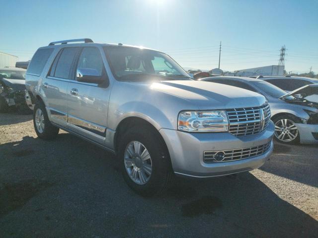 Photo 4 from auction – 2010 LINCOLN NAVIGATOR with VIN 5LMJJ2H56AEJ05894