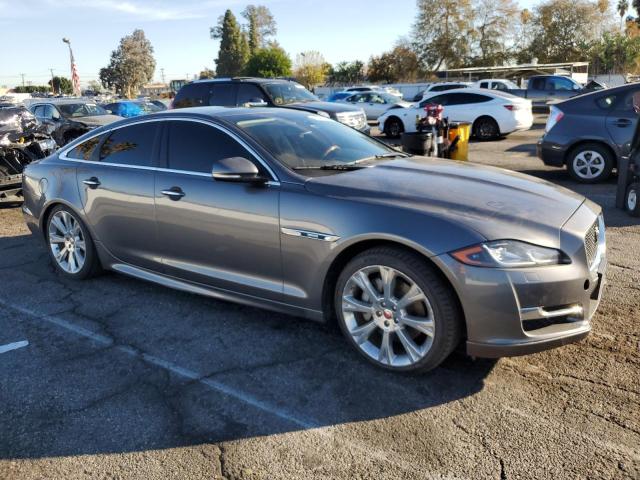 Photo 4 from auction – 2016 JAGUAR XJ with VIN SAJWA1C75G8V98847