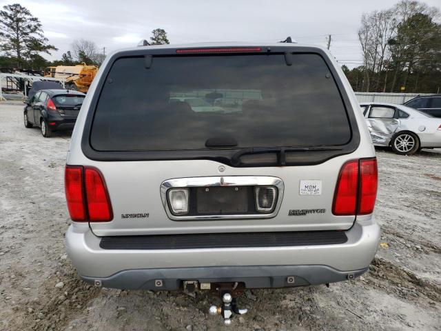 صورة رقم 6 من المزاد - 2000 LINCOLN NAVIGATOR مع VIN 5LMFU28A3YLJ25178