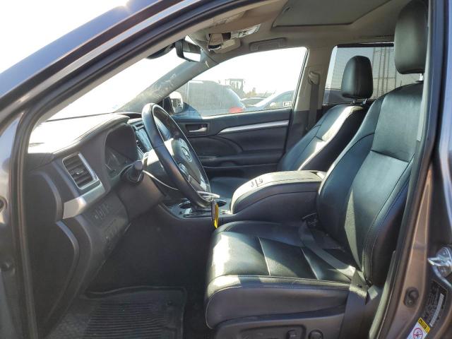 Photo 7 from auction – 2019 TOYOTA HIGHLANDER with VIN 5TDKZRFH3KS561910