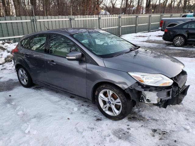 Zdjęcie 4 z aukcji – 2014 FORD FOCUS SE z VIN 1FADP3K20EL184459