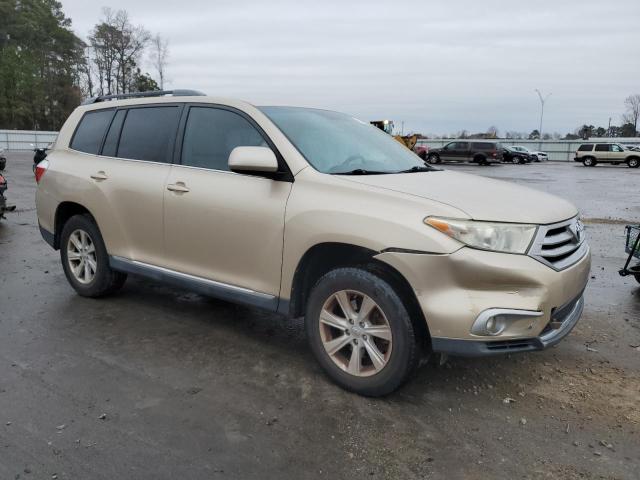 Photo 4 from auction – 2011 TOYOTA HIGHLANDER with VIN 5TDZK3EH9BS027084