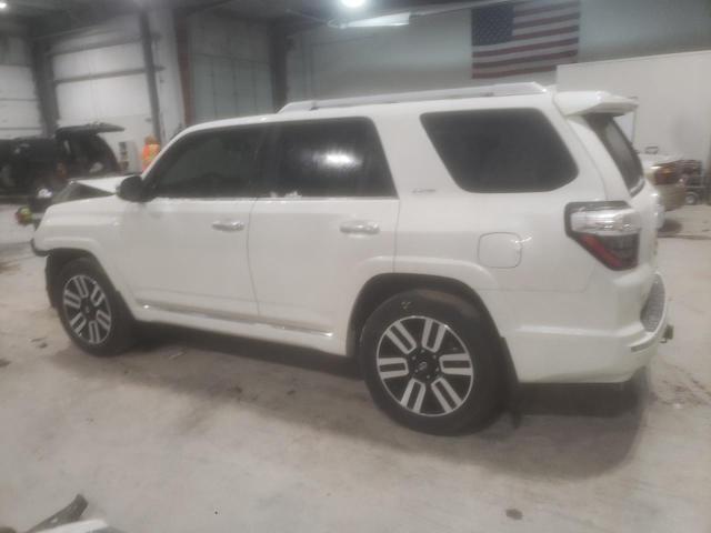Photo 2 from auction – 2020 TOYOTA 4RUNNER SR with VIN JTEBU5JR4L5750334