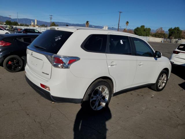 Photo 3 from auction – 2014 MITSUBISHI OUTLANDER with VIN JA4AD3A35EZ014850