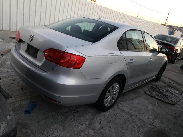 Photo 3 from auction – 2012 VOLKSWAGEN JETTA BASE with VIN 3VW2K7AJ7CM309918