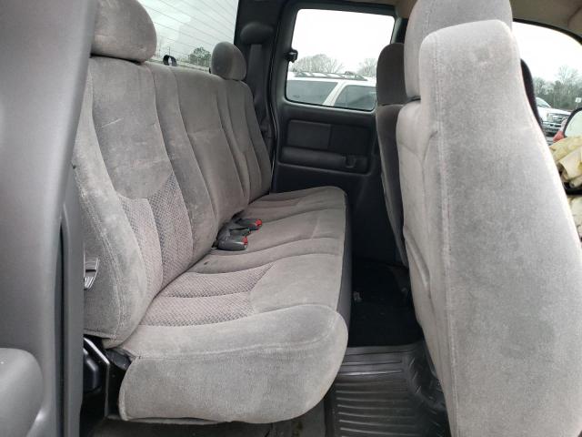 Photo 10 from auction – 2004 CHEVROLET SILVERADO with VIN 2GCEC19T741197274