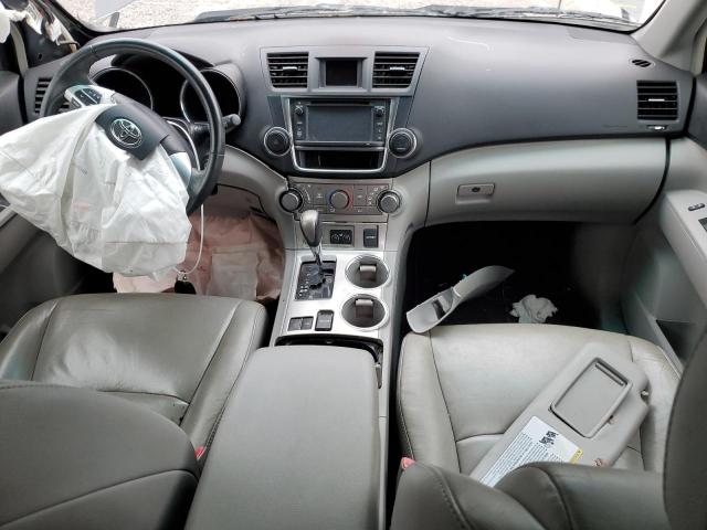 Photo 8 from auction – 2013 TOYOTA HIGHLANDER with VIN 5TDZK3EH4DS093657