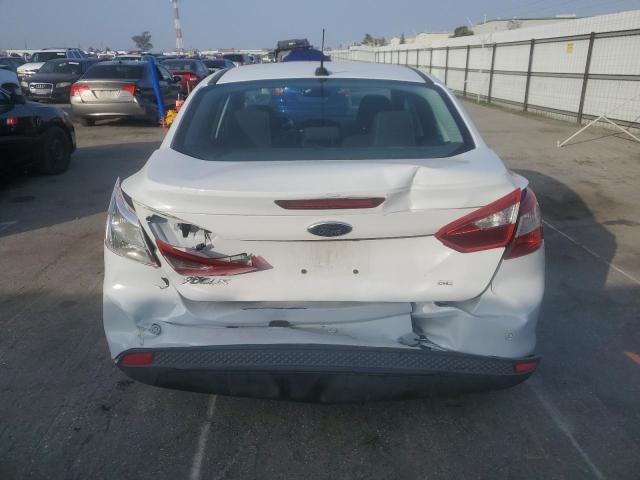 Photo 6 from auction – 2014 FORD FOCUS SE with VIN 1FADP3F22EL407515
