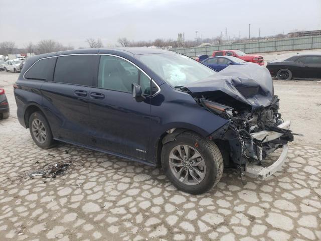 Photo 4 from auction – 2021 TOYOTA SIENNA LE with VIN 5TDKRKEC0MS016845