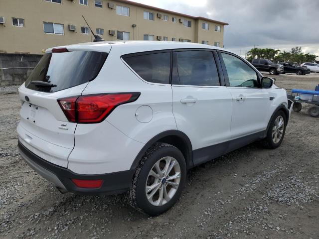 Photo 3 from auction – 2019 FORD ESCAPE SE with VIN 1FMCU0GDXKUB95008