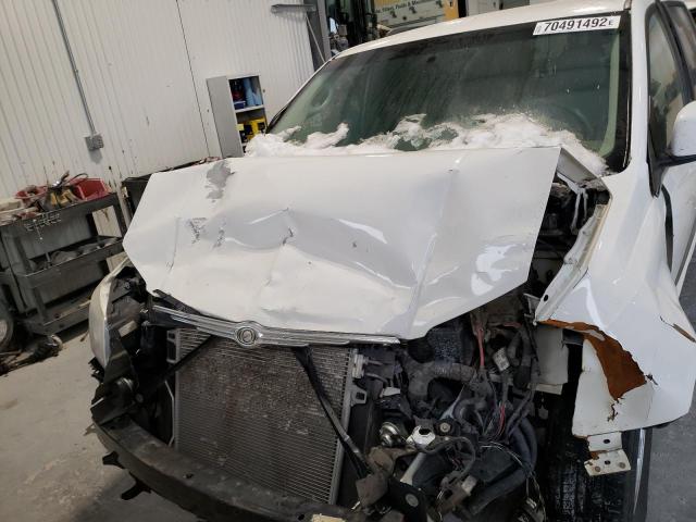 Photo 5 from auction – 2010 CHRYSLER TOWN & COU with VIN 2A4RR5D18AR369624