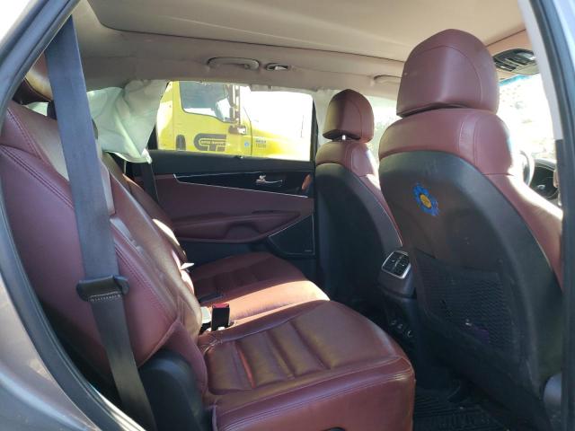 Photo 11 from auction – 2017 KIA SORENTO SX with VIN 5XYPKDA56HG263741
