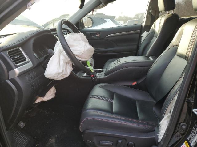 Photo 7 from auction – 2019 TOYOTA HIGHLANDER with VIN 5TDJZRFH5KS704741