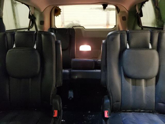 Photo 10 from auction – 2015 CHRYSLER TOWN & COU with VIN 2C4RC1BG0FR628704