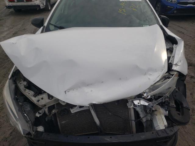 Photo 11 from auction – 2015 TOYOTA COROLLA L with VIN 2T1BURHE0FC255988